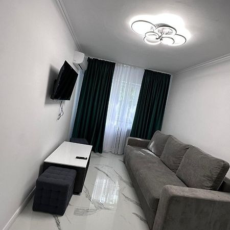 Apartament 3 Camere Trapezului Bucarest Exterior foto
